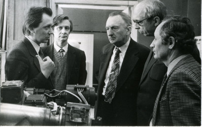 1984-1